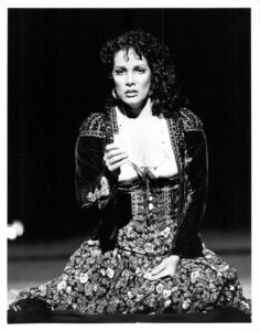Opera Carmen, Act 3